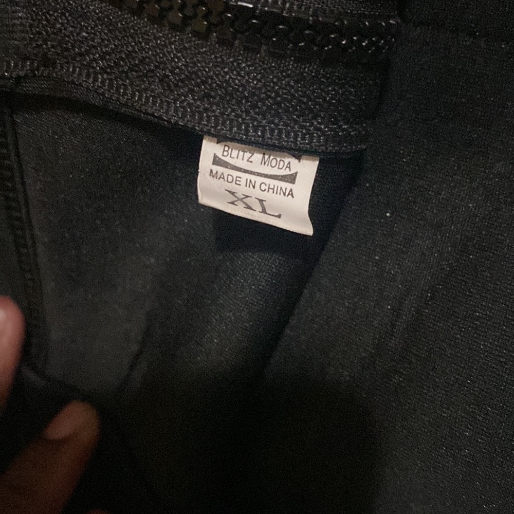 Modern Waist - Picture 3 of 3